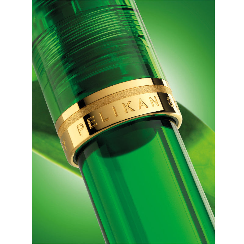 NEW!! Pelikan Souverän M800 Green Demonstrator. Special Edition