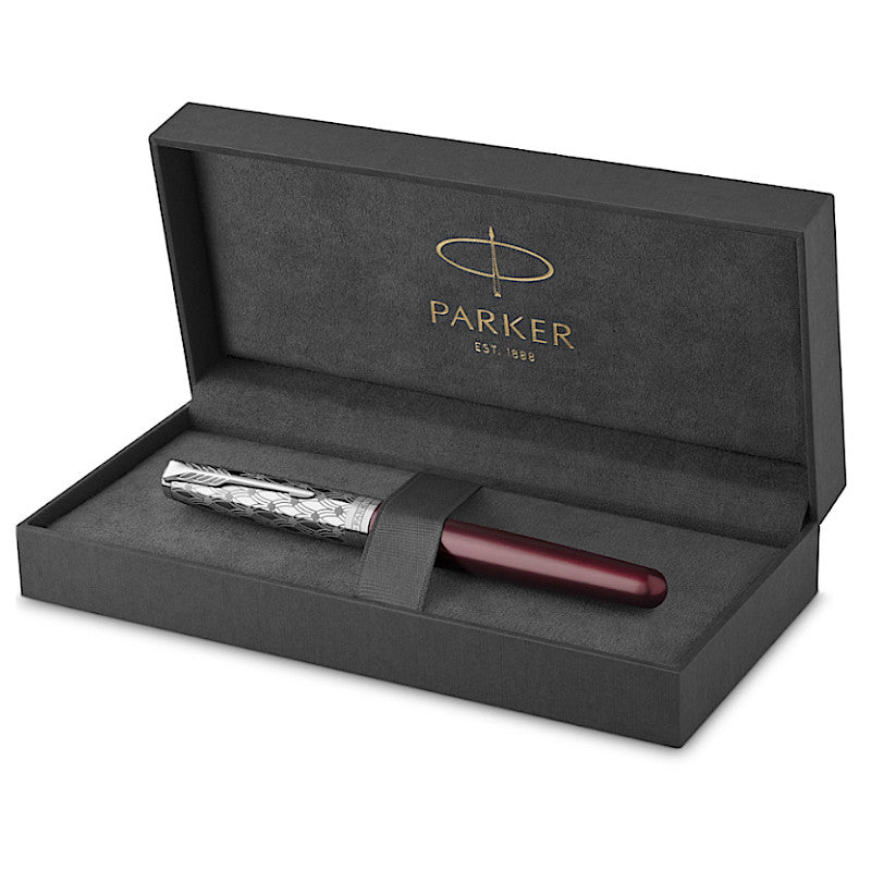 Parker Sonnet Premium Metal & Red Lacquer CT 18K Nib