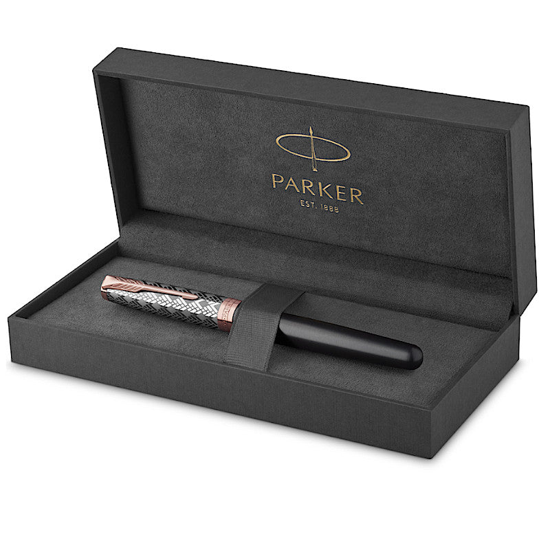 Parker Sonnet Premium Metal & Grey Lacquer PGT 18K Nib