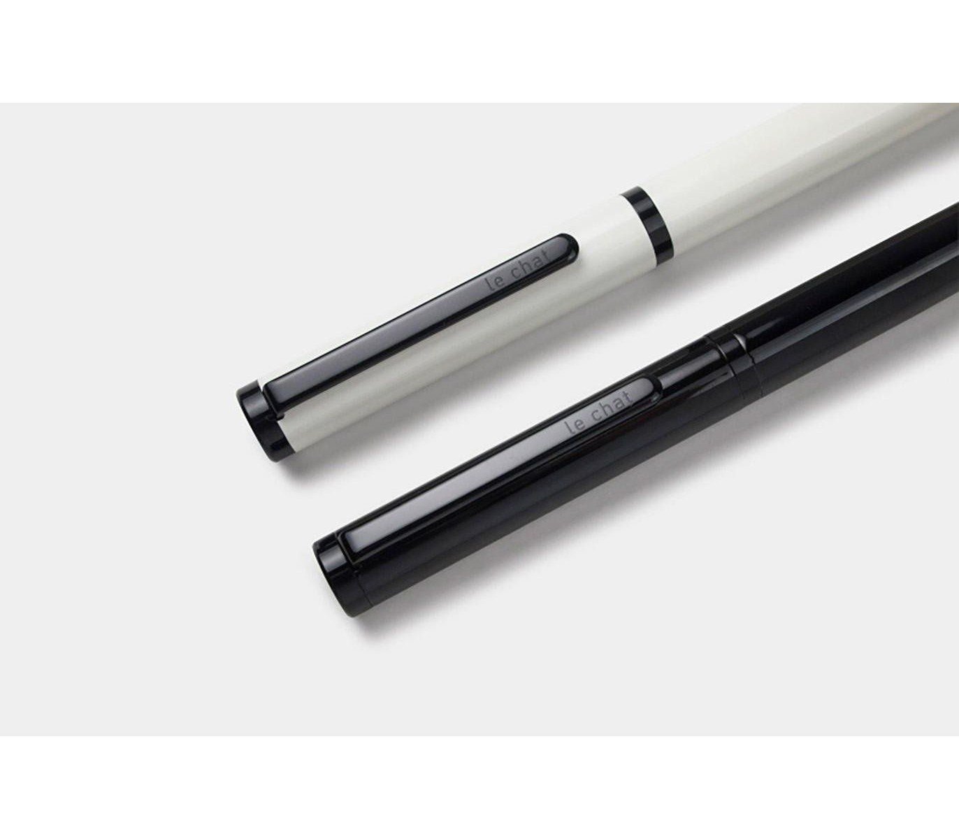 Le Chat Black, F Tip Size